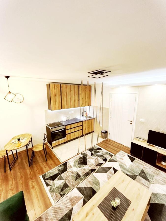Apartman Dm SJJ Exteriör bild